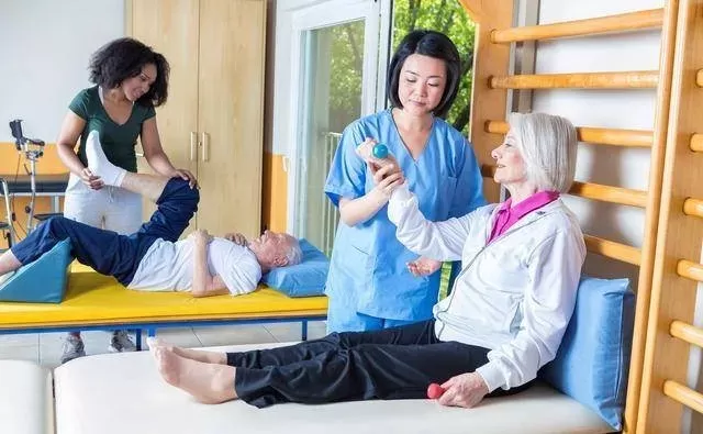 康复治疗是冷门专业吗？供需失衡下的黄金赛道