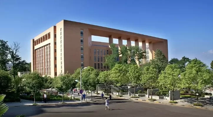  贵州职业大学有哪些学校？主要院校类型及办学特色解析