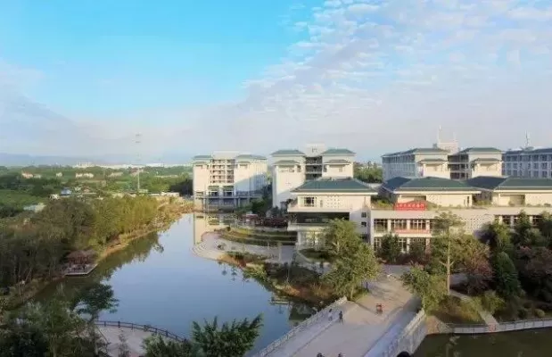 广州华夏职业学院是大专吗？本质属于专科层次职业院校