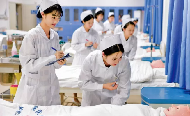  护理大专毕业后怎么读本科？全面解析升学路径与备考策略