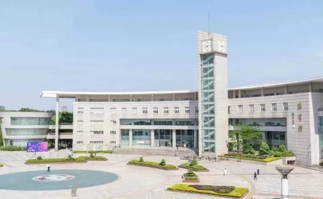 湖北经济学院有硕士点吗？本质上是一所快速发展的硕士授予单位