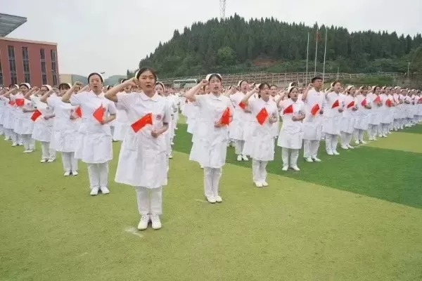  四川护理职业学院是本科还是专科？本质属顶尖医药卫生类高职