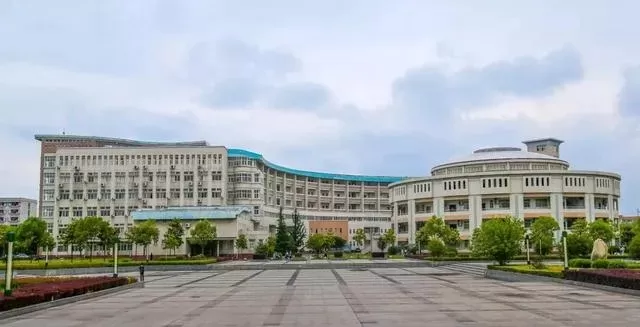  黄冈师范学院继续教育学院怎么样？全方位剖析其办学特色与发展成效