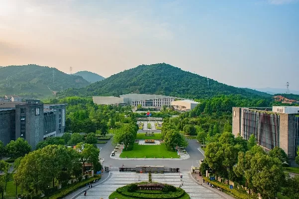 杭州科技职业学院是公办还是民办？本质属市属公办高职院校