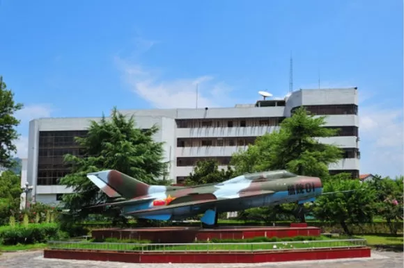 张家界航空技术学院是什么学校？本质属于高职院校还是本科院校