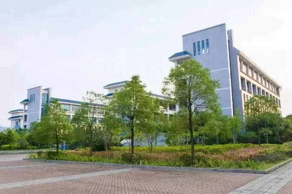 惠州城市职业学院招生电话是多少？全方位沟通指南助力求学之路