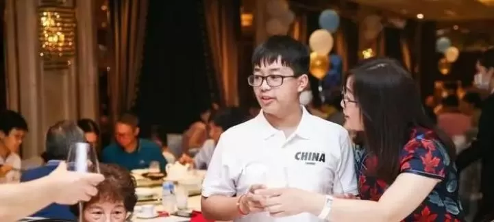 女儿考上大学办酒该说什么？分享感恩与激励的真情告白