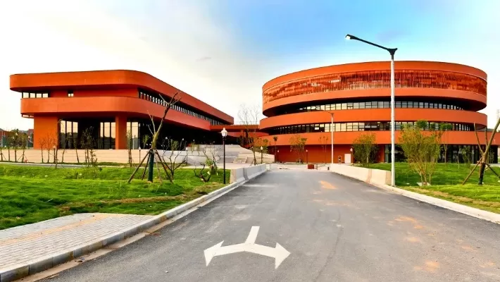  江西陶瓷工艺美术职业技术学院怎么样？本质是特色鲜明的优质高职院校