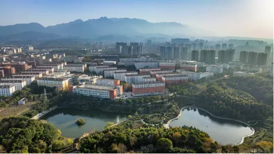 九江学院继续教育学院：什么是其核心优势？——探索终身学习新高地