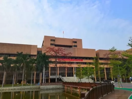 五邑大学算什么档次的学校？——深挖侨乡高校的办学实力与区域地位