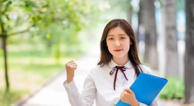 女生应该学什么专业好？适合女生的八大高潜力专业全解析