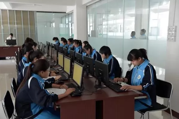 大名职教中心有什么专业？全面解析八大专业群建设