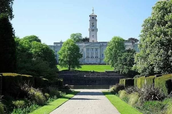  诺丁汉大学在哪里？坐落于英国英格兰的卓越教育与创新中心