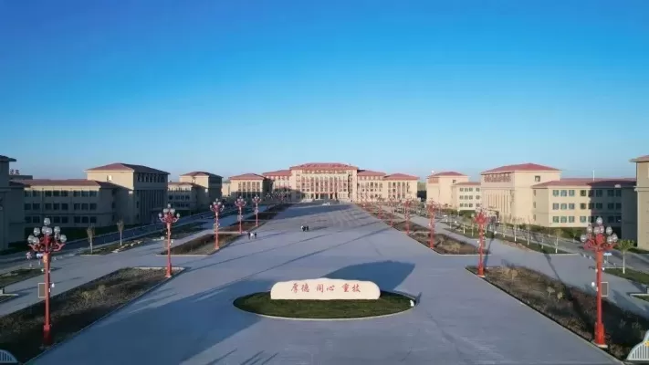  图木舒克职业技术学院在哪里？——深度解析其地理定位与战略价值